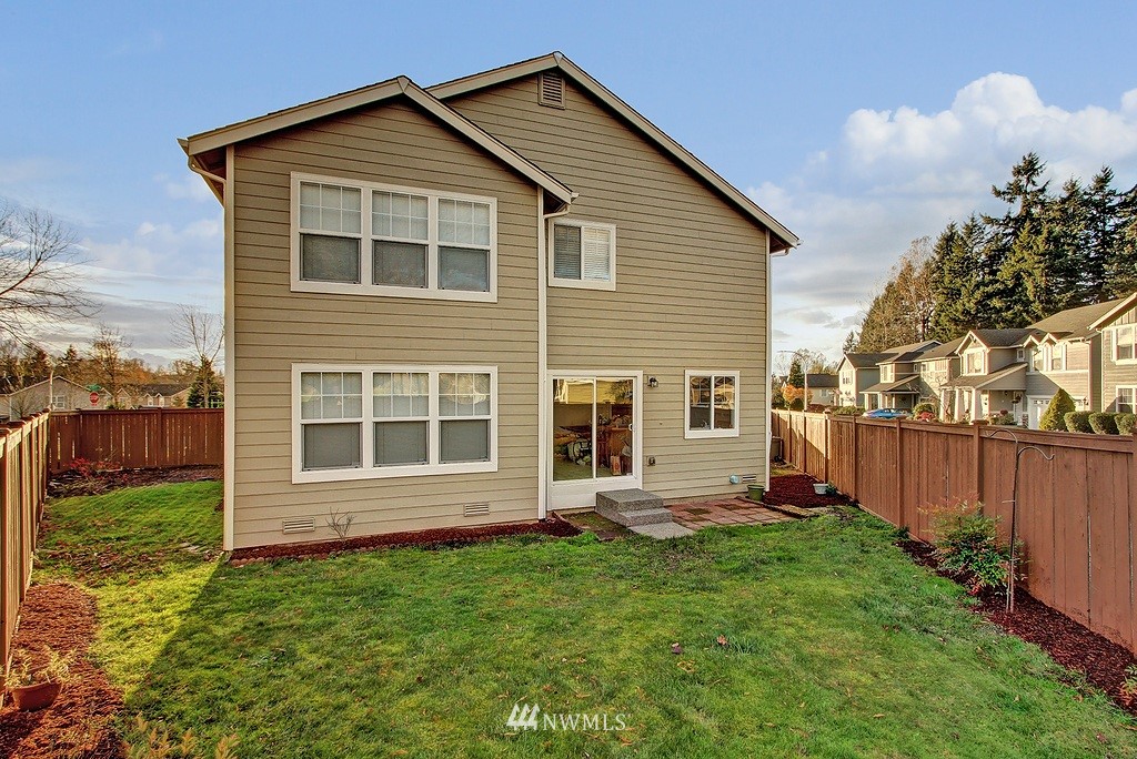 2418 Southeast 2nd Place Renton, WA 98056 - Photo 21 of 24 Gallery Image 21