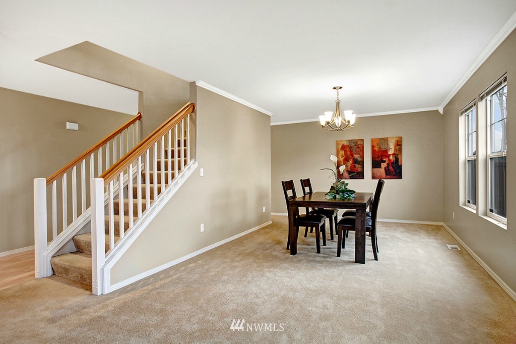 2418 Southeast 2nd Place Renton, WA 98056 - Photo 8 of 24 Gallery Image 8