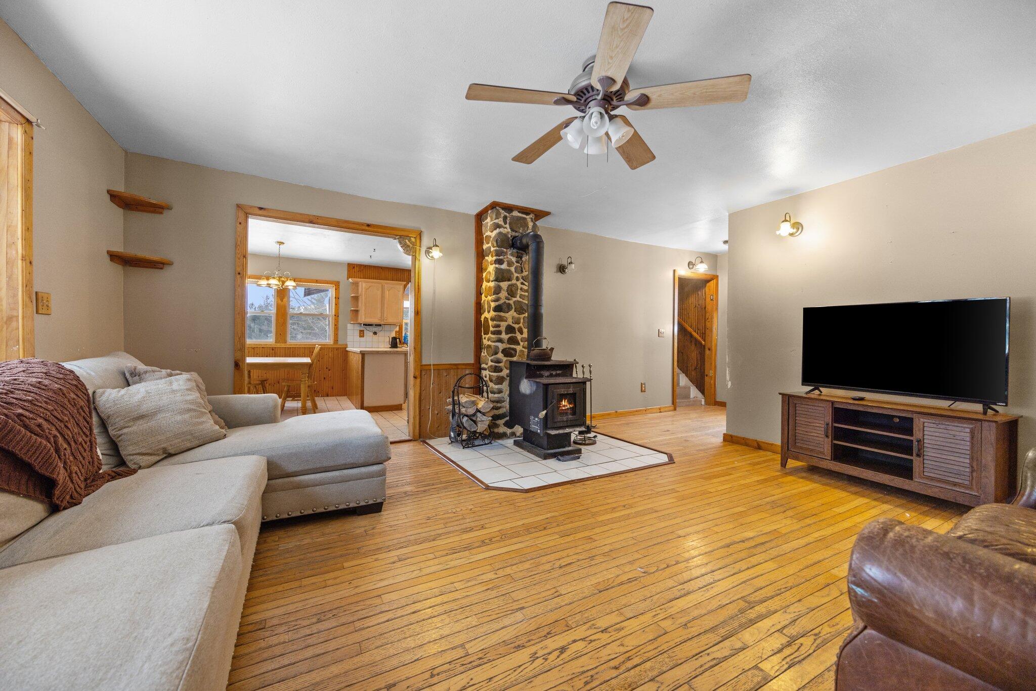 12290 Manier Road Atlanta, MI 49709 - Photo 5 of 39 Gallery Image 5