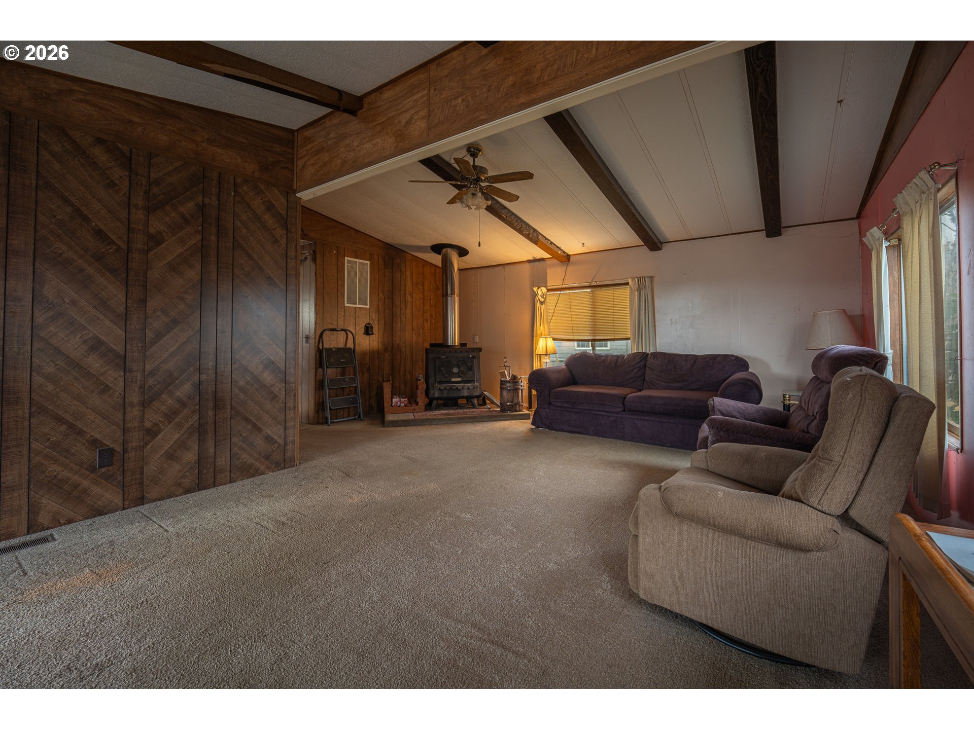 3393 Snow Peak Place Lebanon, OR 97355 - Photo 12 of 13 a living room with furniture