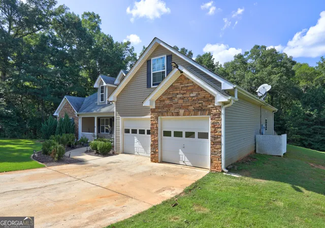 $364,000 | 160 Aaron Court, Forsyth, GA 31029