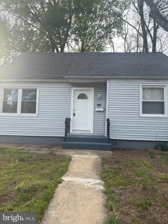 $2,375 | 228 Phillips Avenue, Runnemede, NJ 08078