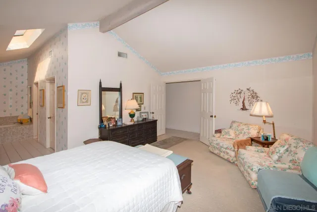 $999,000 | 18038 Caminito Balata, San Diego, CA 92128