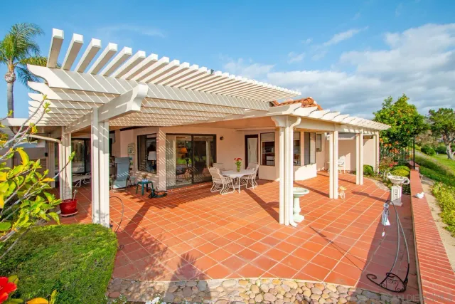 $999,000 | 18038 Caminito Balata, San Diego, CA 92128