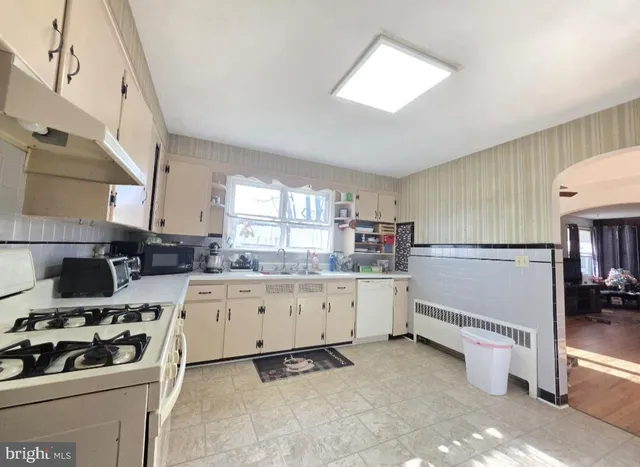 $339,000 | 882 Sawyer Avenue, Vineland, NJ 08360