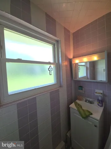 $339,000 | 882 Sawyer Avenue, Vineland, NJ 08360