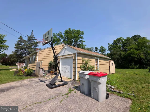 $339,000 | 882 Sawyer Avenue, Vineland, NJ 08360