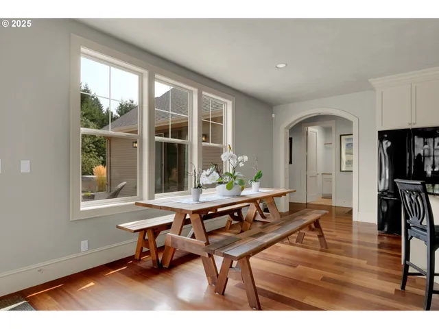 $1,098,000 | 84545 Drew Lane, Pleasant Hill, OR 97455