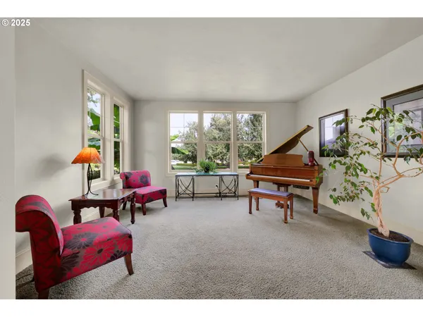 $945,000 | 84545 Drew Lane, Pleasant Hill, OR 97455
