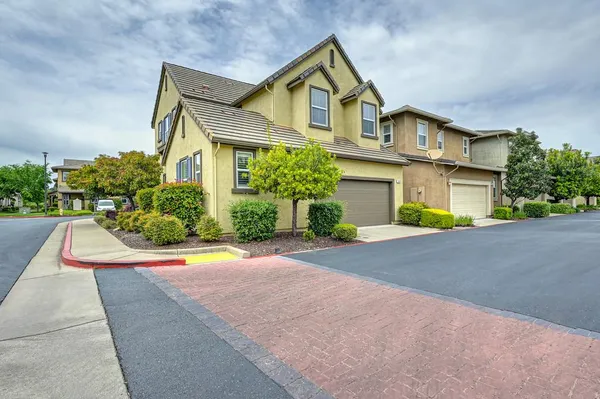 $725,000 | 1550 Bonanza Lane, Folsom, CA 95630