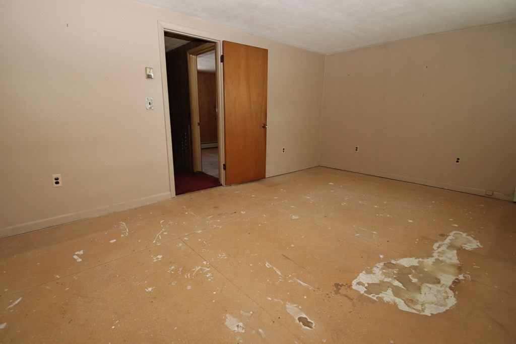 444 Central Street Saugus, MA 01906 - Photo 22 of 37