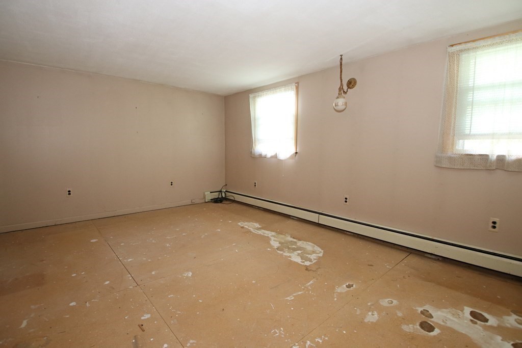 444 Central Street Saugus, MA 01906 - Photo 23 of 37