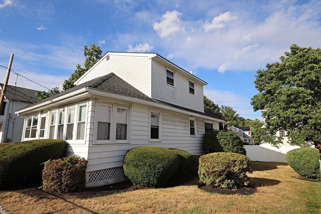 444 Central Street Saugus, MA 01906 - Photo 3 of 37