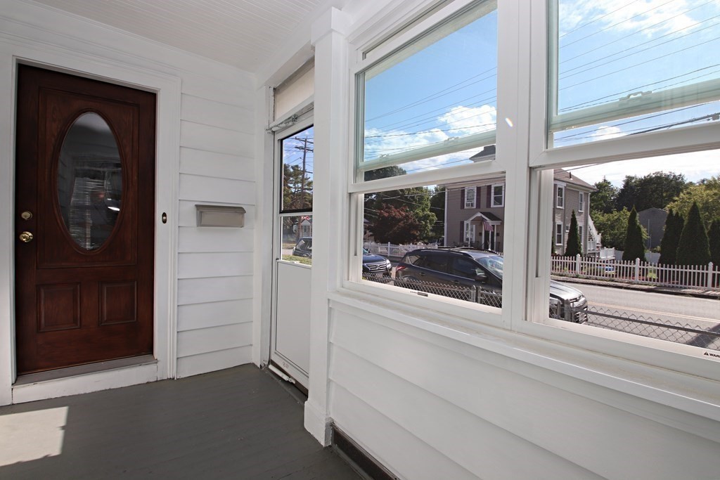 444 Central Street Saugus, MA 01906 - Photo 5 of 37