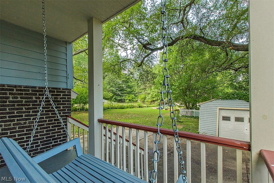 2584 Dartmoor Road Cleveland, OH 44118 - Photo 34 of 35 Gallery Image 34
