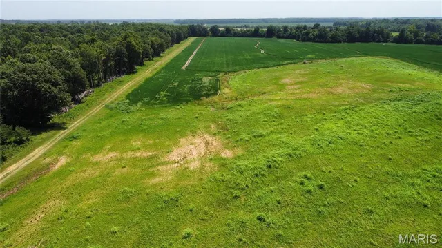 $549,000 | 660 County Road 323, Poplar Bluff, MO 63901