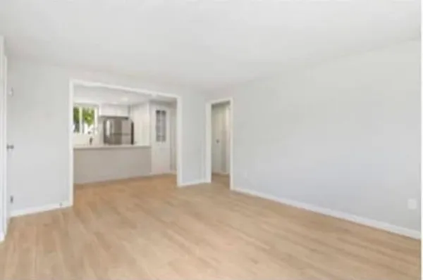 $2,650 | 116 West Emerson Street, Unit 4, Melrose, MA 02176