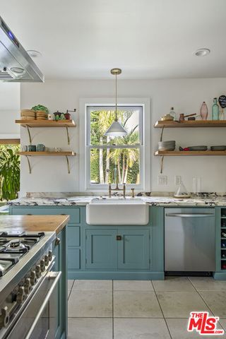 $2,650,000 | 358 South Sycamore Avenue, Los Angeles, CA 90036