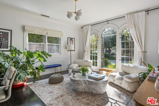 $2,650,000 | 358 South Sycamore Avenue, Los Angeles, CA 90036