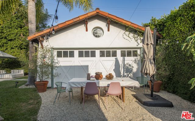 $2,650,000 | 358 South Sycamore Avenue, Los Angeles, CA 90036