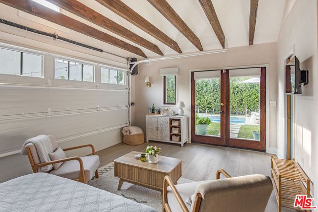 $2,650,000 | 358 South Sycamore Avenue, Los Angeles, CA 90036