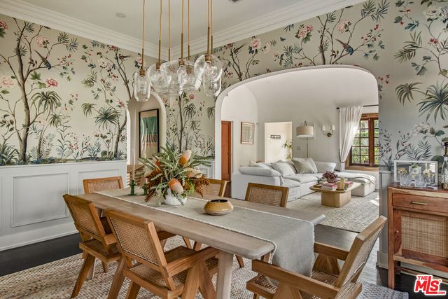 $2,650,000 | 358 South Sycamore Avenue, Los Angeles, CA 90036