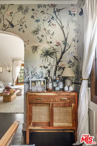 $2,650,000 | 358 South Sycamore Avenue, Los Angeles, CA 90036