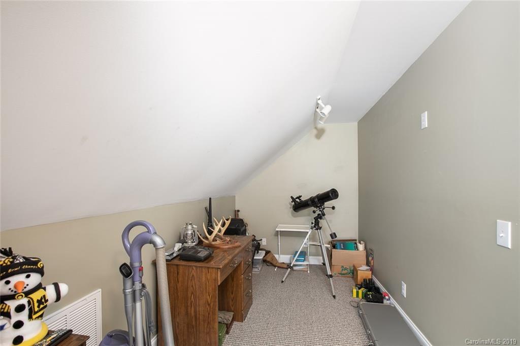 155 Roslyn Road Troy, NC 27371 - Photo 28 of 37 Gallery Image 28
