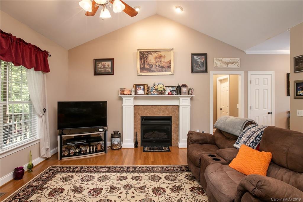 155 Roslyn Road Troy, NC 27371 - Photo 8 of 37 Gallery Image 8