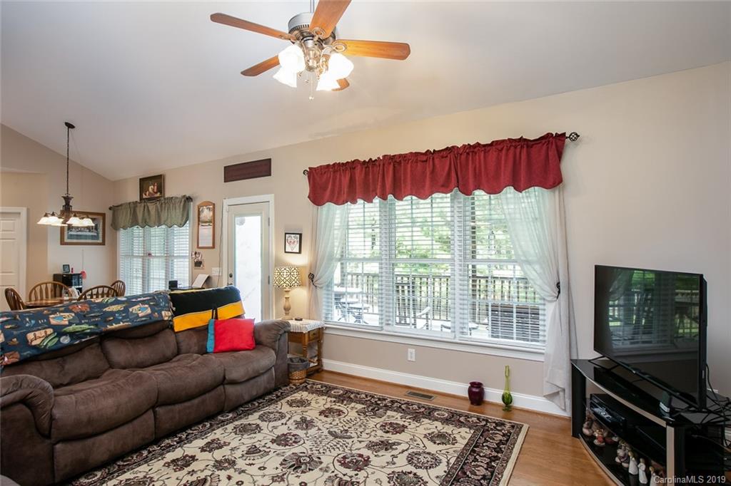 155 Roslyn Road Troy, NC 27371 - Photo 9 of 37 Gallery Image 9
