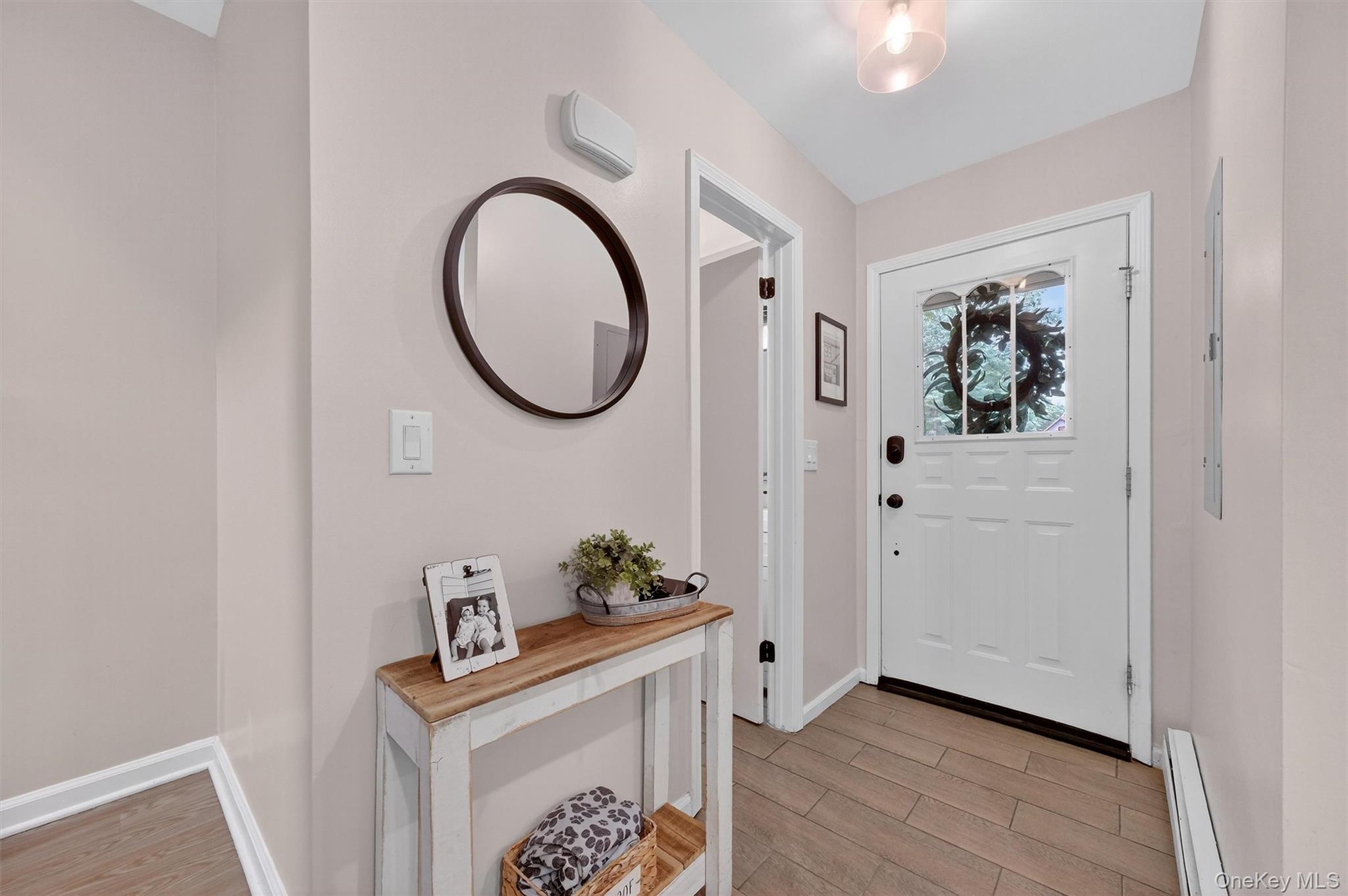 6 Elmwood Circle Peekskill, NY 10566 - Photo 3 of 24