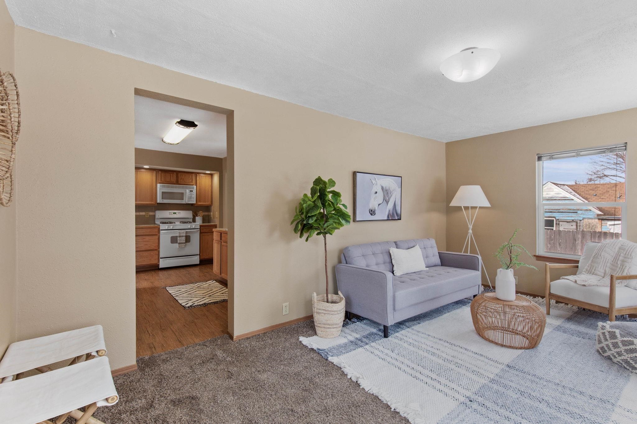 1515 North Bessie Road Spokane Valley, WA 99212 - Photo 5 of 31 Gallery Image 5