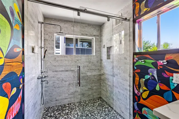 $4,250 | 1310 Harbor View Drive, Galveston, TX 77550