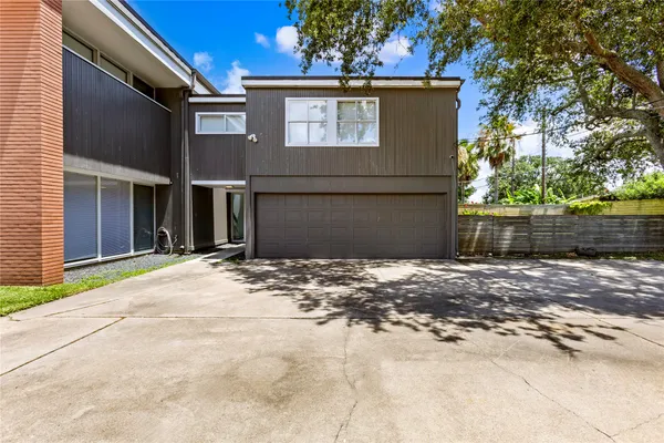 $4,250 | 1310 Harbor View Drive, Galveston, TX 77550