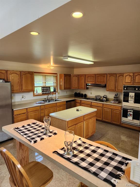 8090 Marquette Road Goodells, MI 48027 - Photo 11 of 33