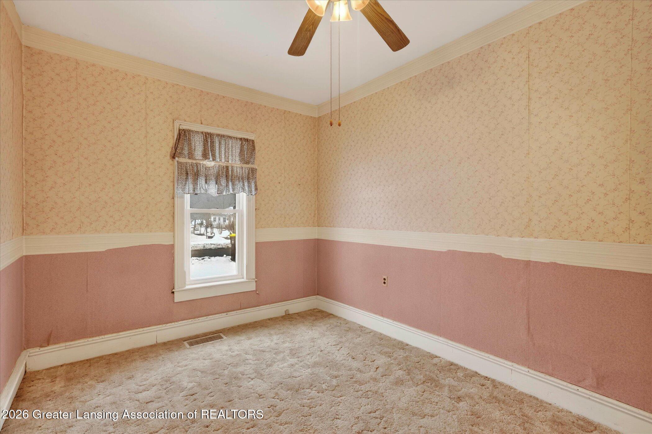 132 Washington Street Maple Rapids, MI 48853 - Photo 23 of 31