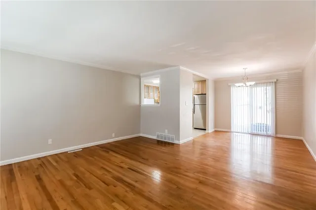 $2,395 | 508 East 109th Street, Kansas City, MO 64131