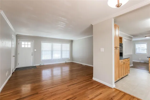 $2,395 | 508 East 109th Street, Kansas City, MO 64131