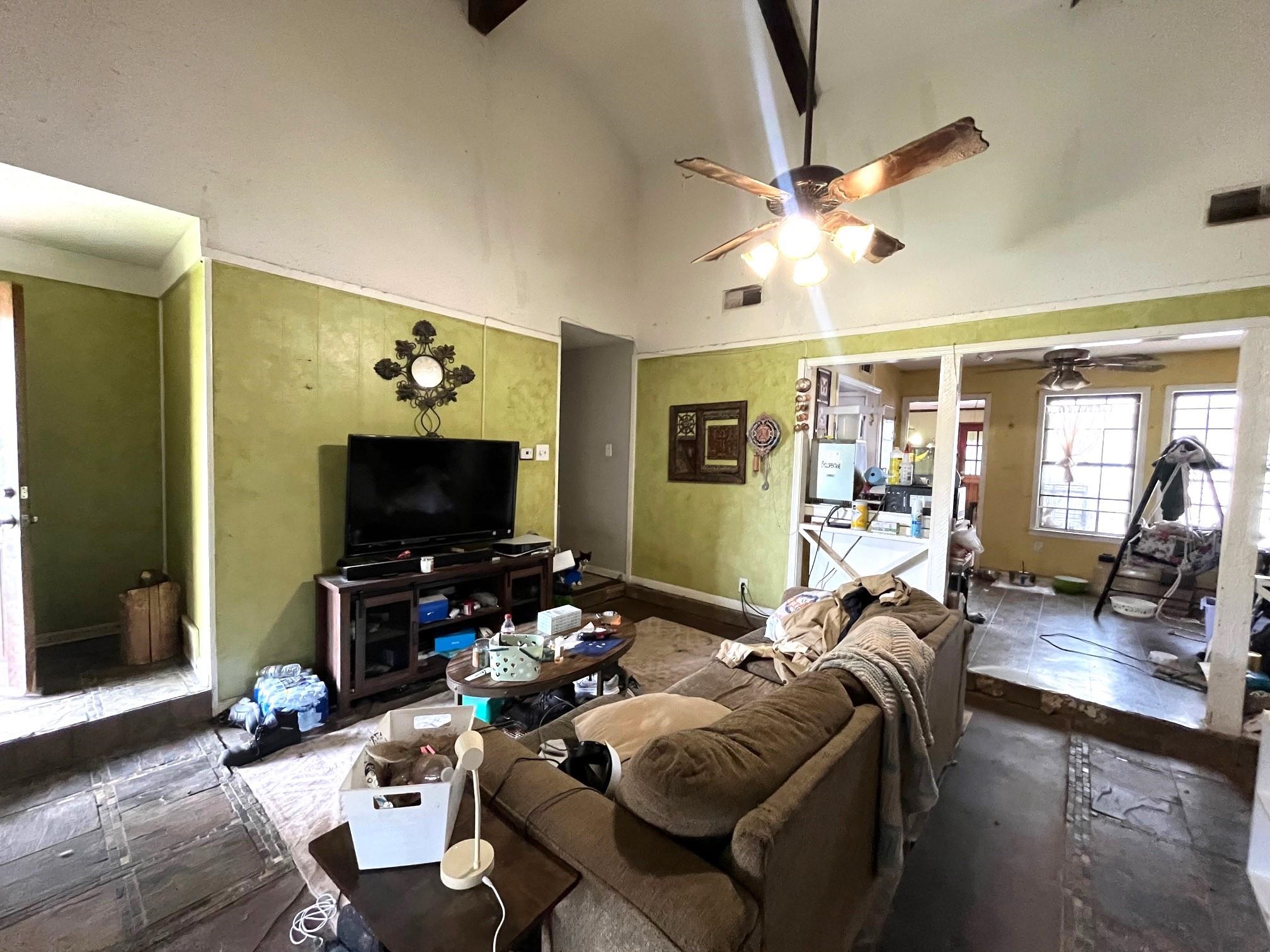2467 Flowering Tree Drive Bartlett, TN 38134 - Photo 4 of 22 a living room with furniture and a flat screen tv