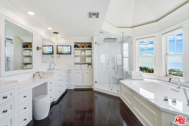 $12,750,000 | 6277 Sea Star Drive, Malibu, CA 90265