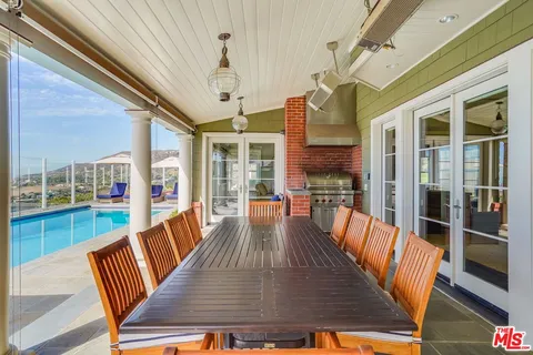 $12,750,000 | 6277 Sea Star Drive, Malibu, CA 90265