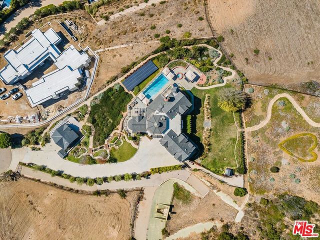 $12,750,000 | 6277 Sea Star Drive, Malibu, CA 90265