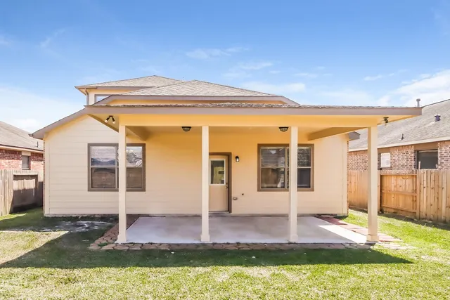 $2,120 | 20175 Royal Orchard Drive, Porter, TX 77365