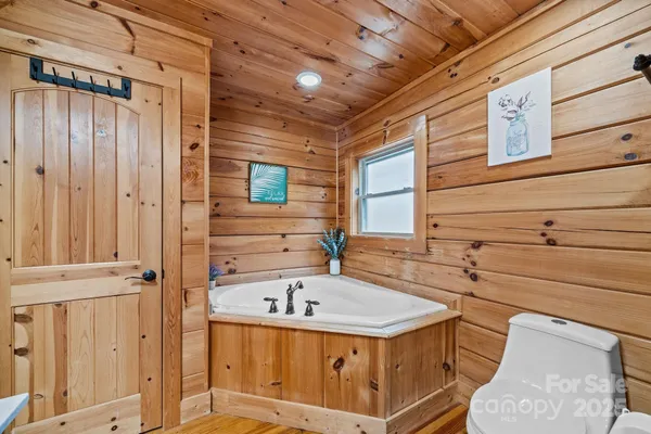 $420,000 | 749 Buck Road, Tryon, NC 28782