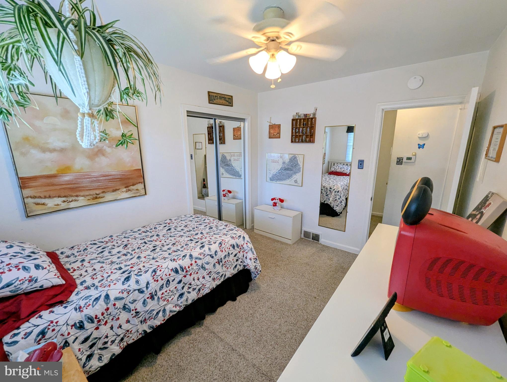 3641 Deepwater Lane Brookhaven, PA 19015 - Photo 28 of 37 3rd bedroom
