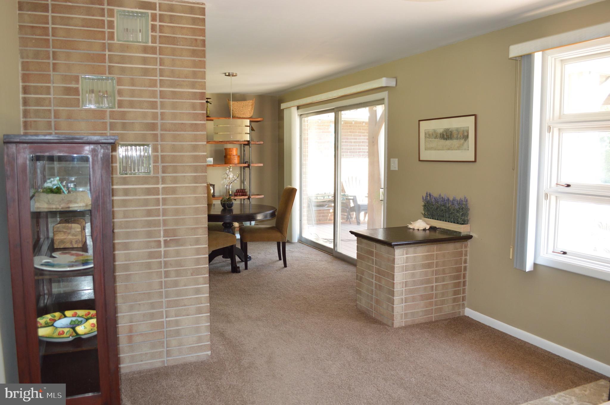 95 Russell Road Phoenixville, PA 19460 - Photo 16 of 37 Dining area