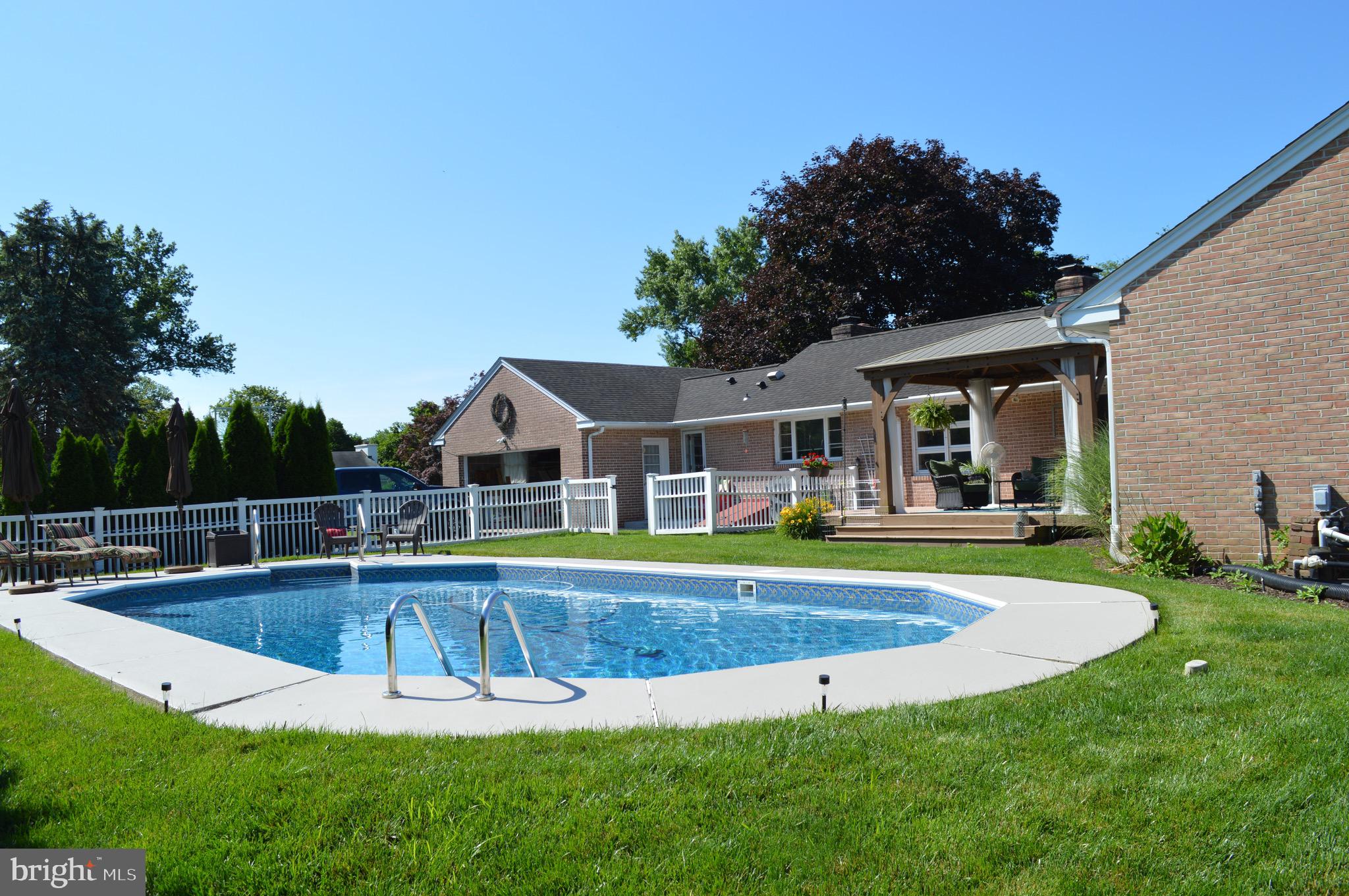 95 Russell Road Phoenixville, PA 19460 - Photo 33 of 37 Pool View