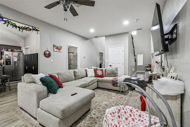 $400,000 | 748 McClellan Road, Frostproof, FL 33843