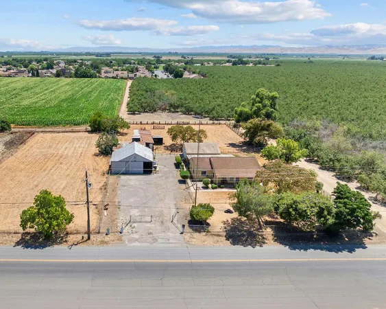 $615,000 | 906 Hoyer Road, Newman, CA 95360