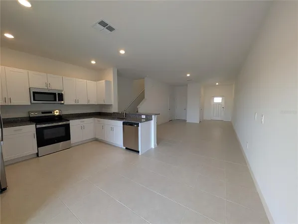 $1,950 | 32021 Spiceberry Street, San Antonio, FL 33576